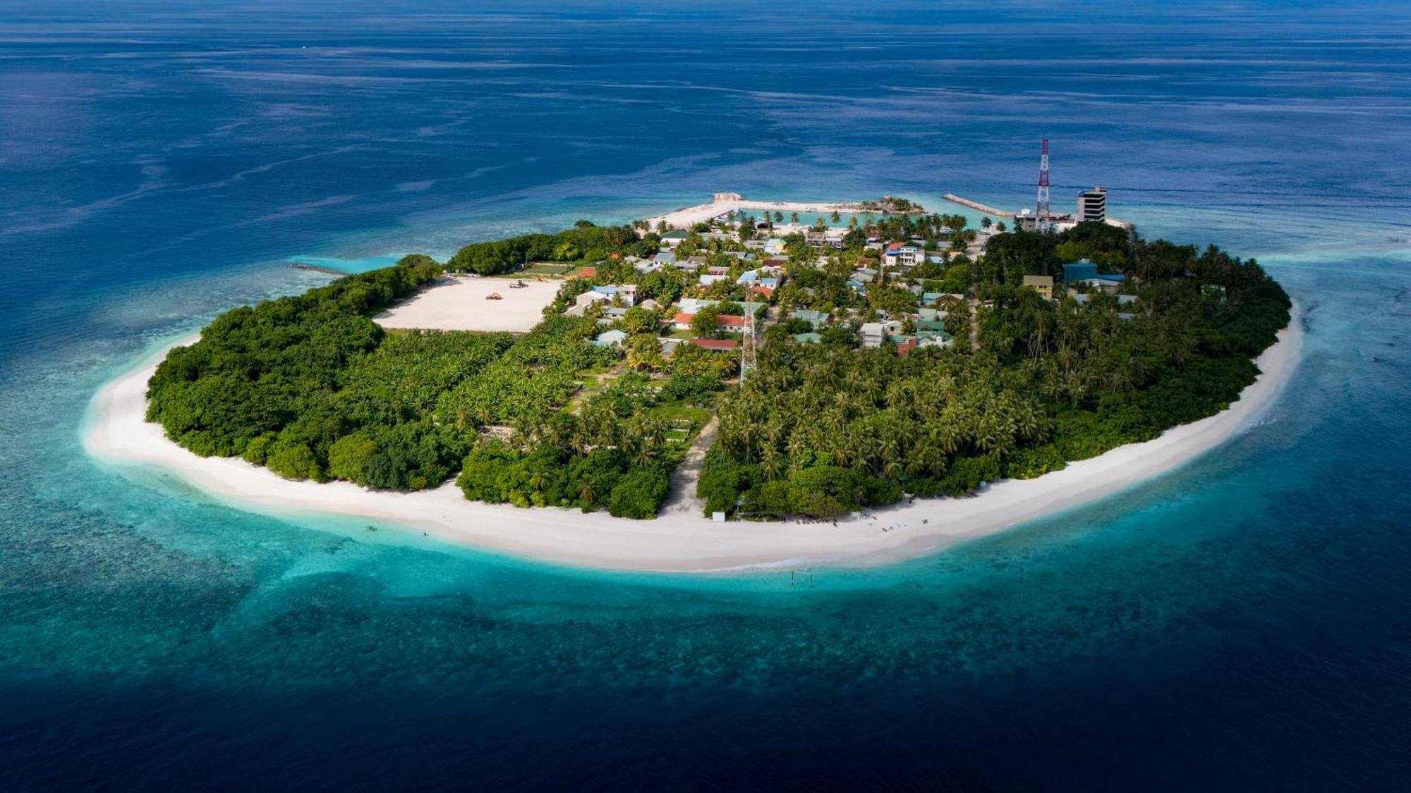 Kamadhoo
